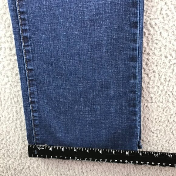 LEVIS 725 Womens Size 32 High Rise Bootcut Medium Wash Stretch Denim Jeans - Picture 13 of 15